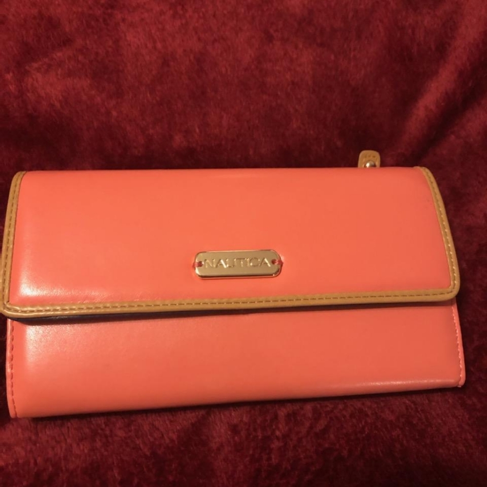 Nautica wallet